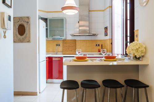 HomeySeville-Amazing Penthouse Giralda Views 8 pax, Parking Optional, Sevilla (Foto 9)