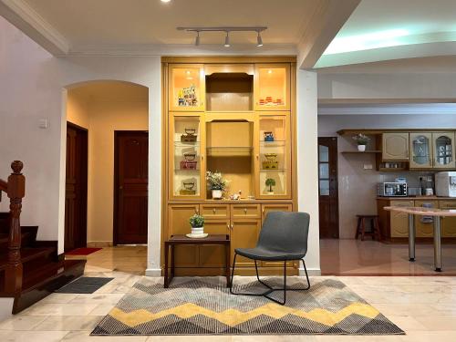 20pax Seremban Bungalow 7000+sq ft Pet friendly in Seremban