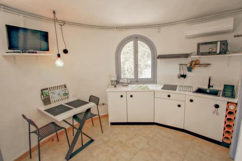 Amelie - nice studio with private swimming pool in Benissa - image 3