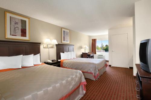Days Inn & Suites by Wyndham Rancho Cordova in Rancho Cordova (California)
