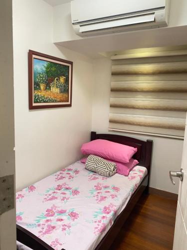 Comfy and Cozy 2BR Condo in BGC with WiFi and Netflix, Manila (photo 4)
