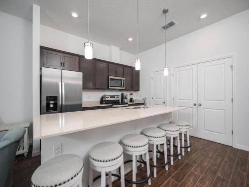 Breezy Villa Breezy Villa