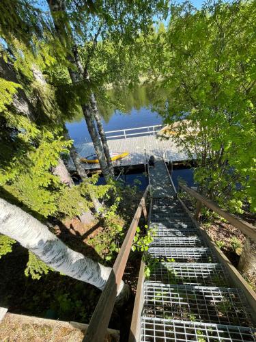 Arctic Resort Delight - image 9