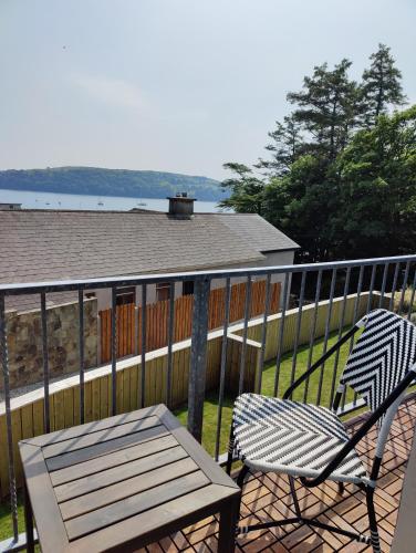 Ümbrus, Crow's Nest Glandore - 3 - Self Catering in Glandore