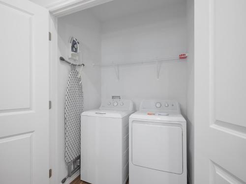 Breezy Villa Breezy Villa