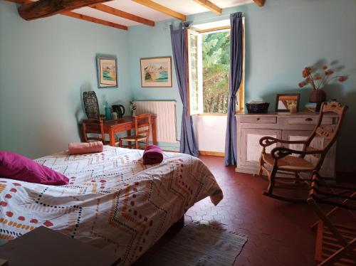 1 double bed