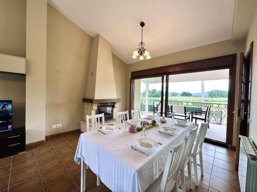 Iekārtas, Casa con jardin - El Magnolio 7802 in Soano