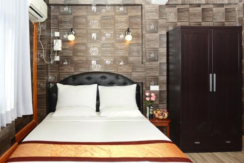 Superior Double Room with City View image 4