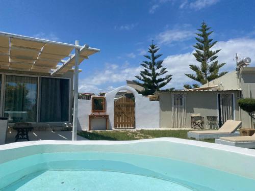 George's Island House with Plunge Pool