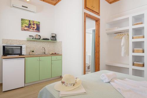 Lemon Tree Apartments Samos