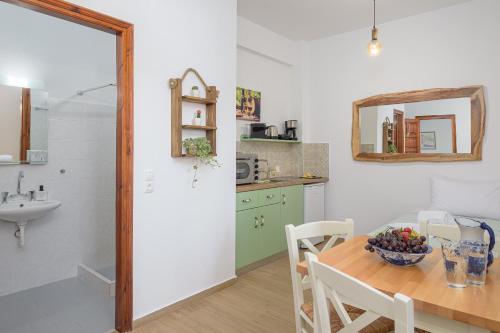 Lemon Tree Apartments Samos 5