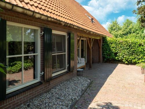 Exterior view, Comfortable house with a large garden and parking in the Achterhoek in Eibergen