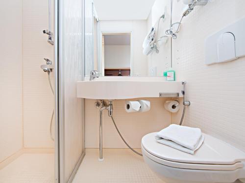 Bathroom, Omena Hotel Turku in Turku