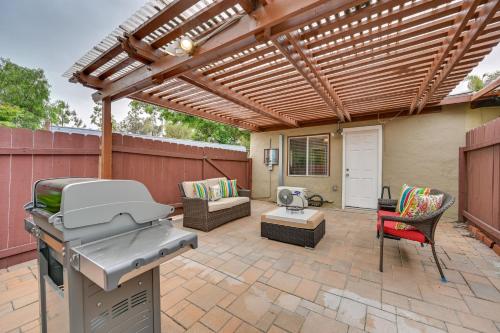 Inviting Poway Studio with Patio and Gas Grill!