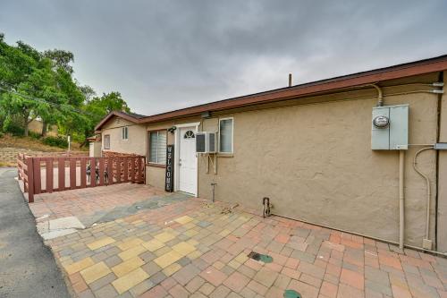 Inviting Poway Studio with Patio and Gas Grill!