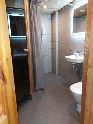 Rovanperän kelomökit