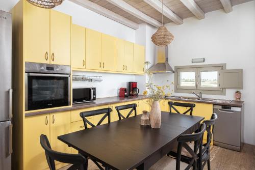 สิ่งอำนวยความสะดวก, Paros House Villa in เกาะเพรอส