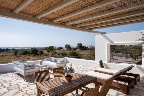 Paros House Villa