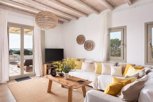 Näkymä ulkoa, Paros House Villa in Pounta / Sotires