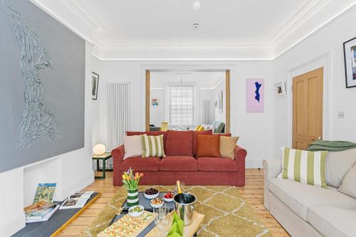 Hoe Park House, Sleeps 10, Historic, Central, Near Excellent Dining, Bars & Seafront