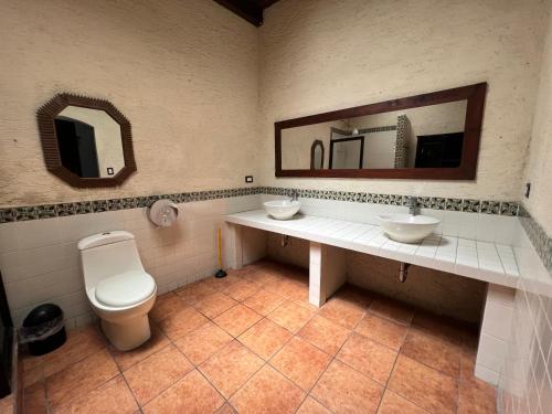 Casa del viajero colonial, Antigua Guatemala (photo 10)