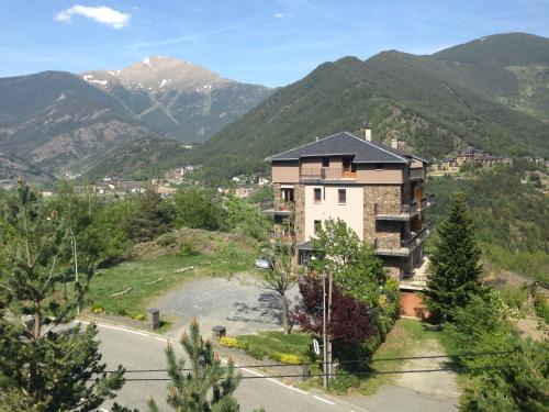 Hotel La Burna Panoràmic - Sispony