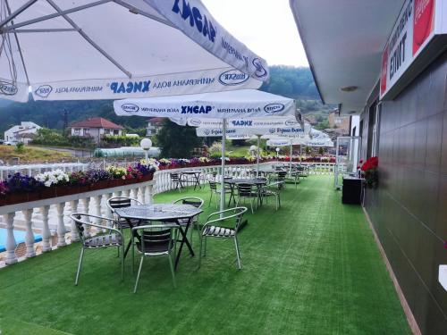 Balkons/terase, Hotel Elit in Kirkovo
