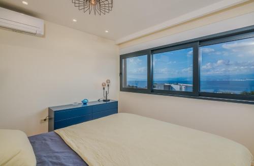 Superior Apartment image 6