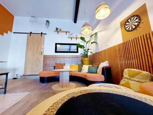 COAST - Utopy Hostel – Biarritz, MO