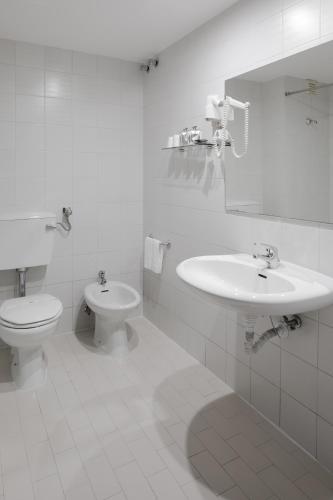 Hotel Lara - image 5