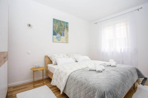 New Charming Apartment Ivana - centrally located