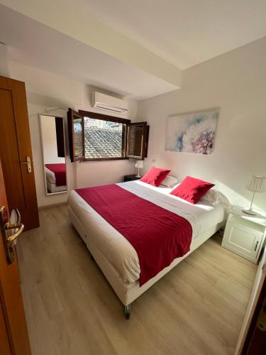 2 twin beds