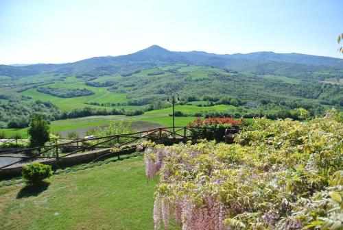 Borgo di Monte Murlo