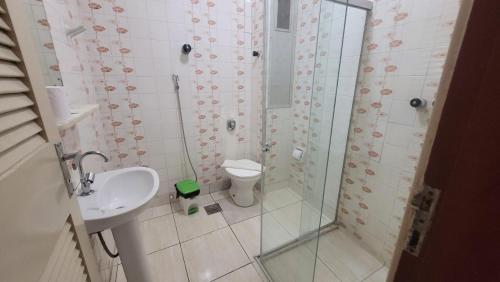 Double or Twin Room image 2