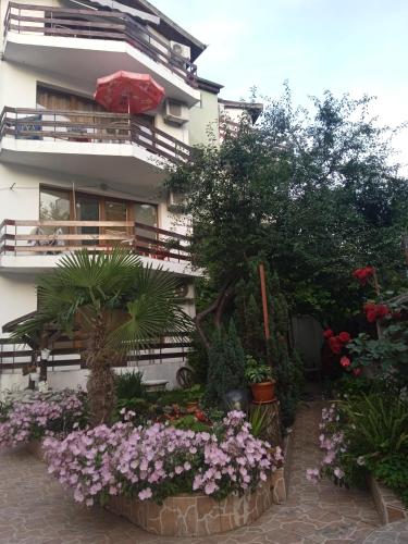 Guest House Urdoviza in Kiten