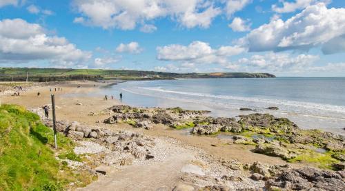 Clonea Beach Houses