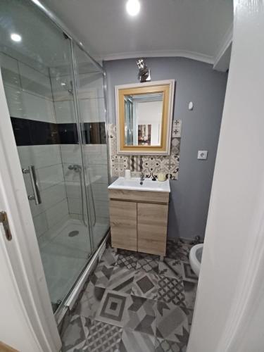 Guest House Rooms in Bairro Alto - image 11