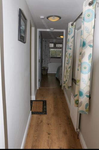 The Snug At Kingfisher Cottage in 安特里姆