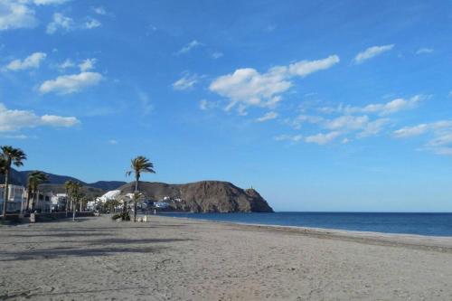 Espectacular Apto. vistas al mar, piscina y garaje