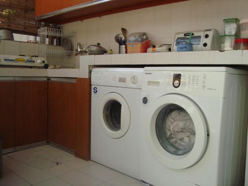 Sunhouse Guesthouse – Denpasar, ID