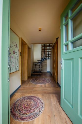 酒店外观, WYWIAŁOWO (WYWIALOWO) in 琴斯托霍瓦