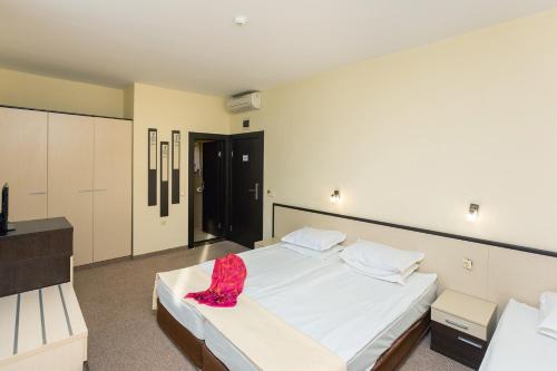 Viand Hotel - All Inclusive - image 3