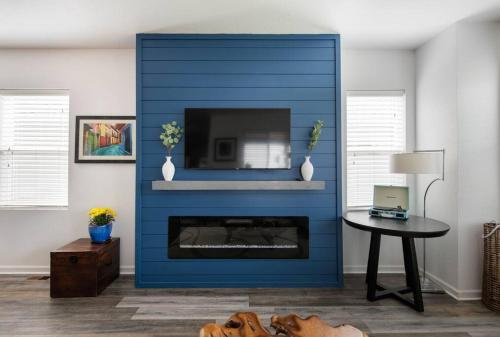 Stunning 3BD House w/ Wi-Fi & Parking in Broomfield, USA