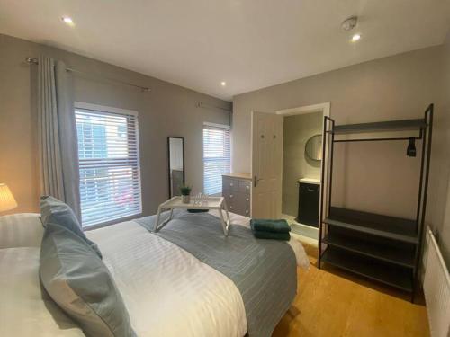 Baker House (Ormeau Road) 4Bed 5