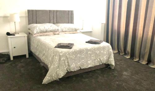 AC Lounge 125