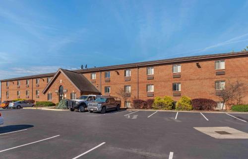 Extended Stay America Suites - Cincinnati - Blue Ash - Reagan Hwy.