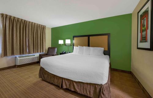 Extended Stay America Suites - Fort Wayne - South