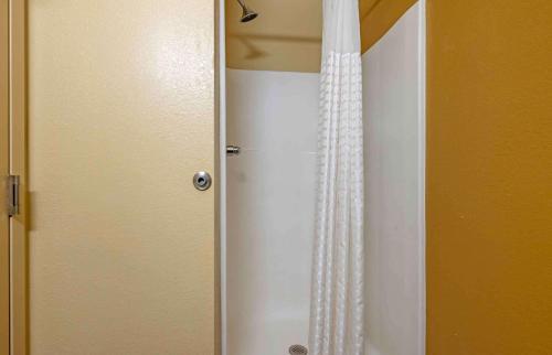 Extended Stay America Suites - Cincinnati - Blue Ash - Kenwood Road - image 5