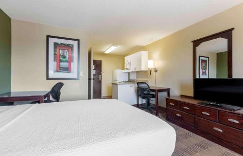 Extended Stay America Suites - Dallas - Greenville Avenue - image 7