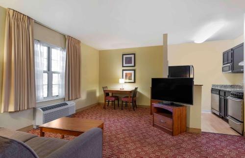 Extended Stay America Suites - Atlanta - Northlake